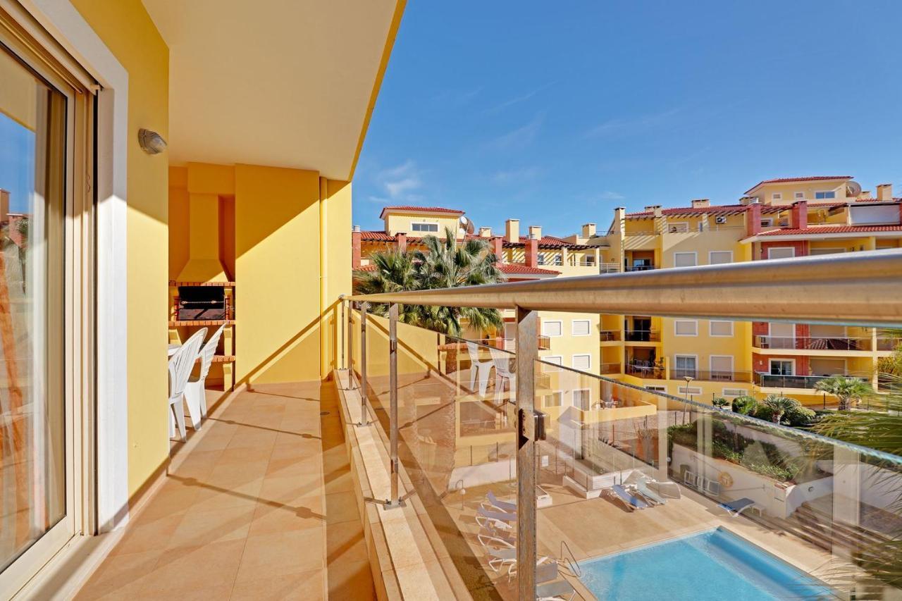 Lagos Balcony With Pool By Homing Екстериор снимка